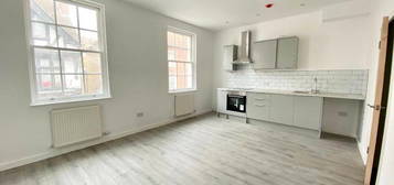 2 bed flat to rent