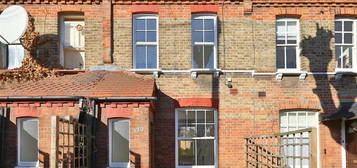 Terraced house to rent in Moselle Avenue, Wood Green N22