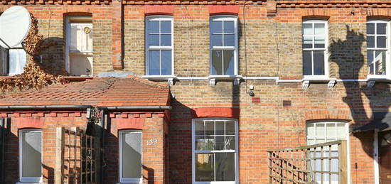 Terraced house to rent in Moselle Avenue, Wood Green N22