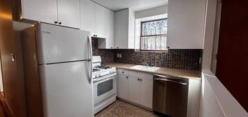 32 Greene Ave Unit Garden, Brooklyn, NY 11238