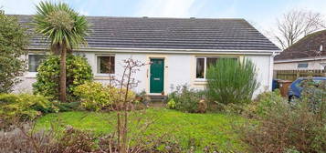 2 bedroom semi-detached bungalow for sale