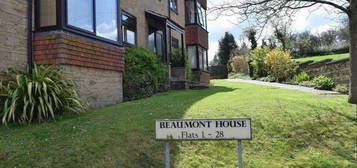 Flat to rent in Sherborne Road, Yeovil BA21