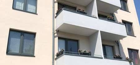 sehr gepflegte, sonnige 2-Zimmer-Wohnung mit Balkon in Hannover-Linden