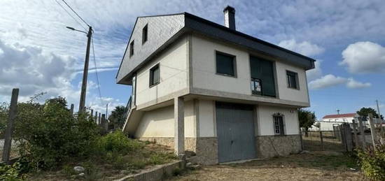 Casa o chalet en venta en Praza Do Prado, 2, Castro Caldelas