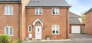 3 bedroom semi-detached house