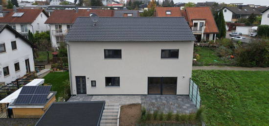 Erstbezug Einfamilienhaus in Sinsheim-Ost in ruhiger Lage