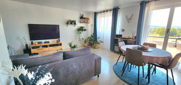 Appartement  à vendre, 4 pièces, 3 chambres, 100 m²