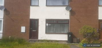 2 bedroom terraced house