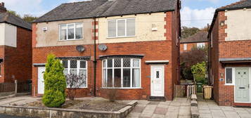 2 bed semi-detached house for sale