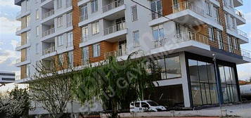 BUCAK MERKEZ'DE 2+1 ASANSÖRLÜ DAİRE