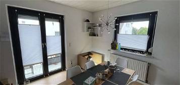 Schöne 2-Zimmer-Wohnung mit Balkon und Küche in ruhiger Lage in Kornwestheim