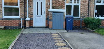 2 bed terraced house to rent