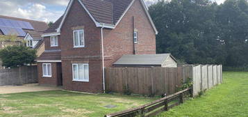 5 bedroom detached house to rent