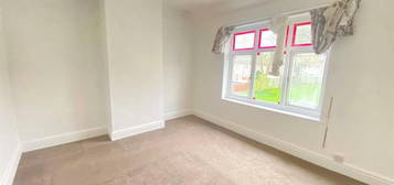 3 bedroom end of terrace house