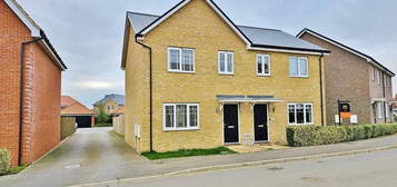 3 bedroom semi-detached house for sale