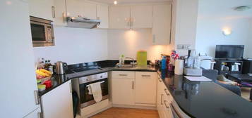 2 bed flat to rent