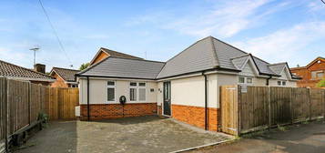 Bungalow to rent in Ashley Lane, New Milton BH25