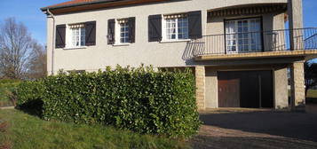 Loue maison St-Vincent-de-Boisset près de Roanne