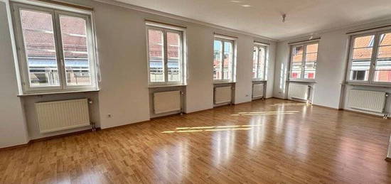 3-Zimmer Mietwohnung in der Innenstadt von Schwäbisch Hall mit Einbauküche, Aufzug und in bester Wohnlage