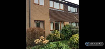 3 bedroom semi-detached house