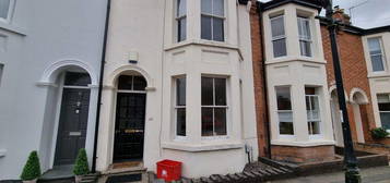 4 bedroom terraced house