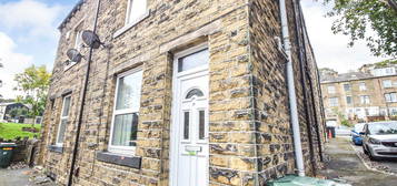 2 bed end terrace house to rent