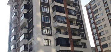 CANDAROĞULLARI MEVKİ CADDEYE ÇOK YAKIN KİRALIK 2+1 DAİRE