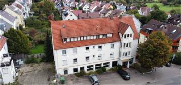 Großzügige 3-Zimmer-Wohnung mit neuer Einbauküche und Balkon in Stuttgart Degerloch