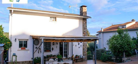 Casa o chalet en venta en Carrer de L'alzina, Lliçà d'Amunt