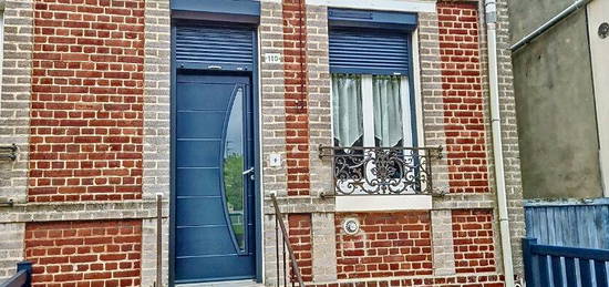 Maison  à vendre, 4 pièces, 2 chambres, 74 m²