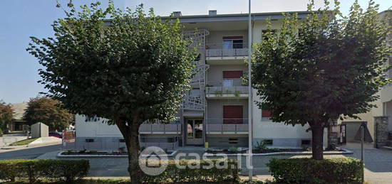 Quadrilocale in Piazza Divisione Alpina Cuneense