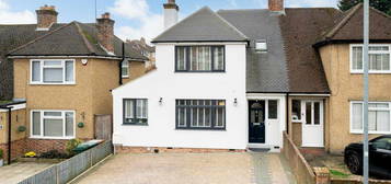 4 bedroom semi-detached house for sale