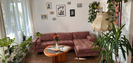 Zwischenmiete/sublet: 2,5-Zimmer-Wohnung im Wedding 25.10.-10.11.