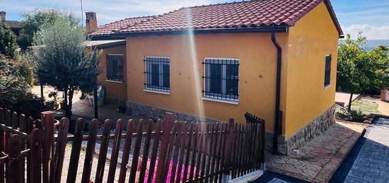 Casa o chalet independiente en venta en avenida de España, 17