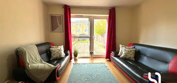 2 bedroom terraced house