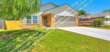 220 NE 23rd Ave, Norman, OK 73071