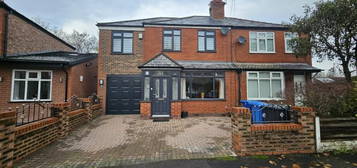 4 bedroom semi-detached house for sale