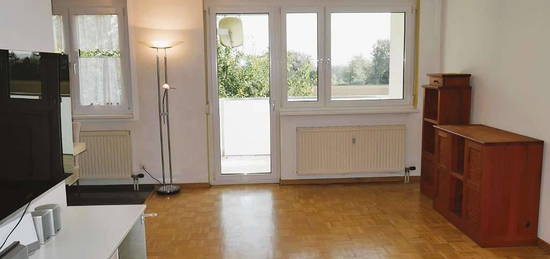 Großzügige 4-Zimmer-Wohnung in Leonding mit Loggia, Tiefgarage und Grünlage