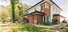2-Familienhaus mit Garage