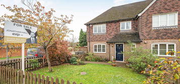 4 bed semi-detached house for sale