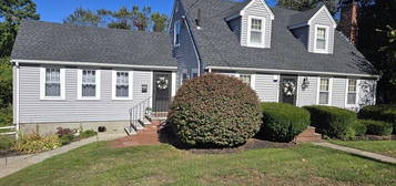 1091 Liberty St, Braintree, MA 02184