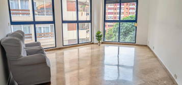 Piso en venta en Carrer de Cervantes, La Roqueta