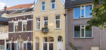 Patersstraat 44