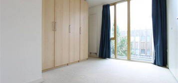 2 bed flat to rent