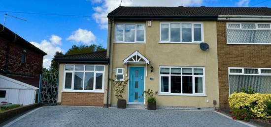 3 bedroom semi-detached house for sale