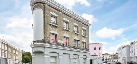 Terraced house to rent in Penzance Place, Holland Park W11