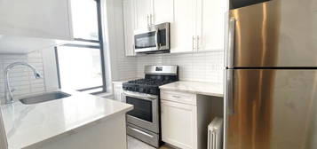 807 8th Ave Apt 2F, Brooklyn, NY 11215