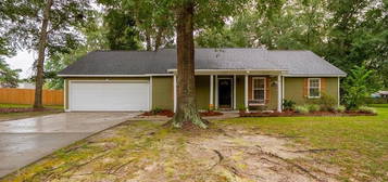 3761 Heatherwoods Dr, Valdosta, GA 31605