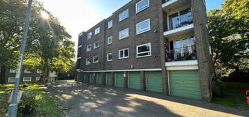 3 bedroom flat for sale