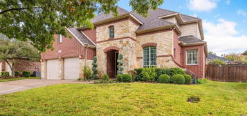 8033 Malabar Trl, Fort Worth, TX 76123